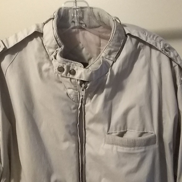 MENS beige medium weight jacket - Picture 2 of 10